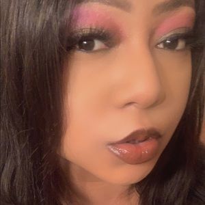 Meet your Posher, Charlot